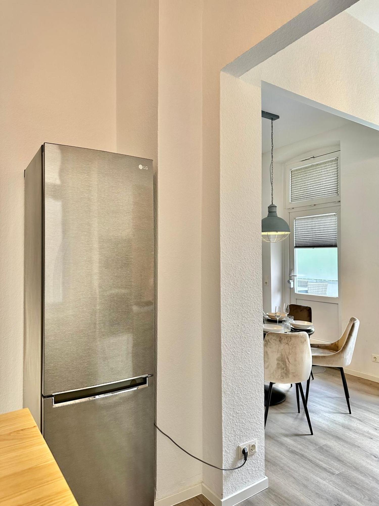 Erholsame City-Erdgeschosswohnung Mit Veranda, Grill Und Parkplatz D46Eg Oldenburg Exterior photo