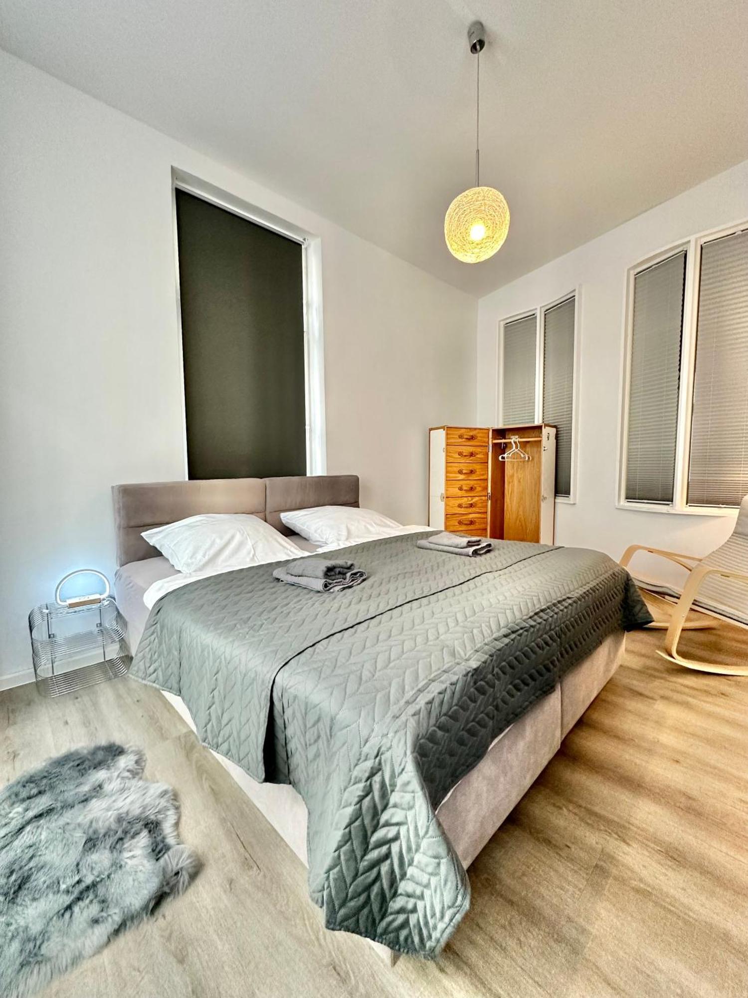 Erholsame City-Erdgeschosswohnung Mit Veranda, Grill Und Parkplatz D46Eg Oldenburg Exterior photo