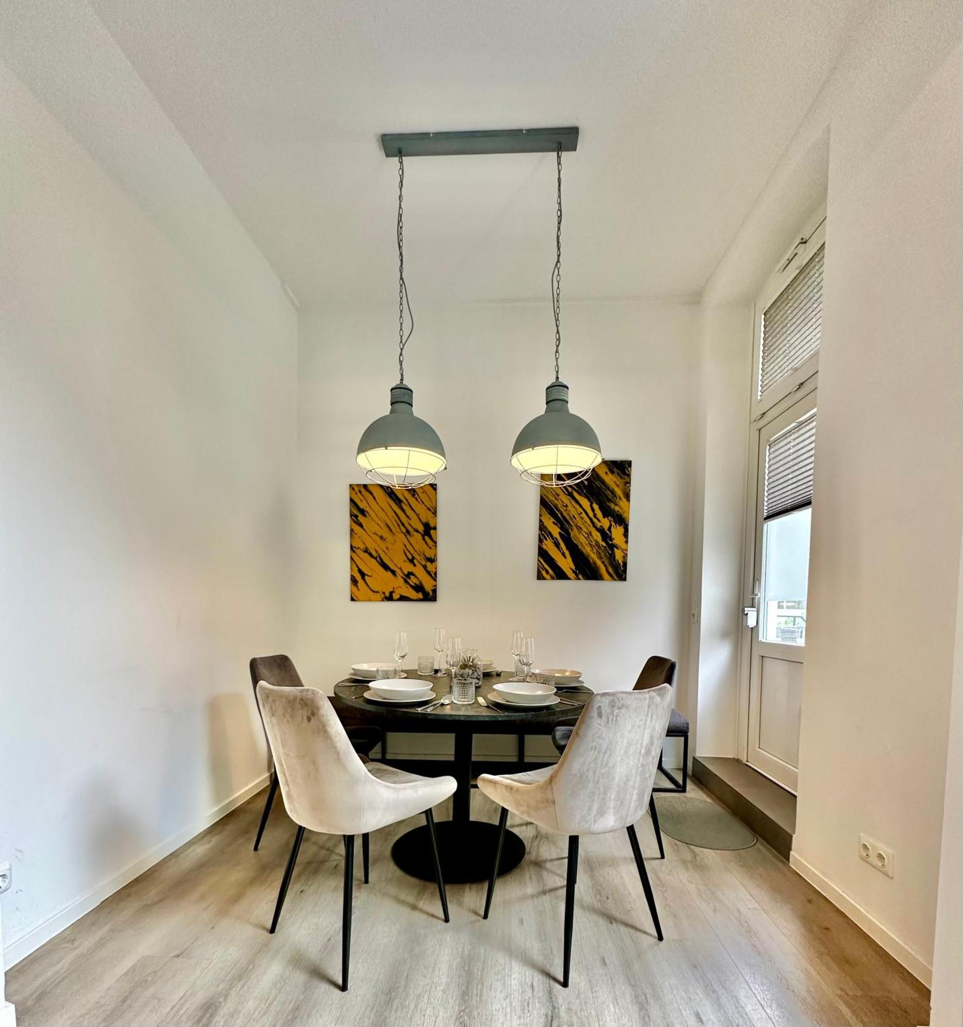 Erholsame City-Erdgeschosswohnung Mit Veranda, Grill Und Parkplatz D46Eg Oldenburg Exterior photo